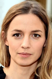 Анника Блендль