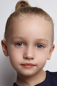 Аврора Тузова