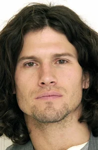 Брэт Робертс