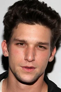 Дарен Кагасофф