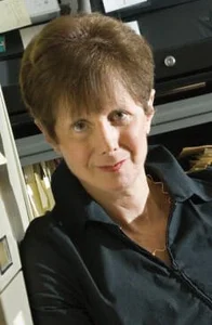 Дороти Льюис