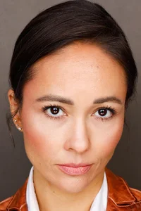 Дженнифер Филд