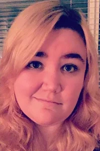 Эшли Николс