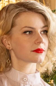 Евгения Суровая