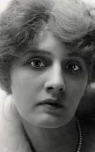 Гертруда МакКой