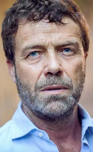 Массимо Чаварро