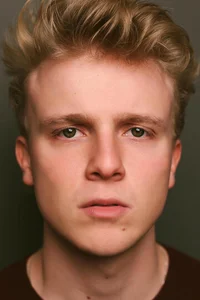 Майлз Эллиот