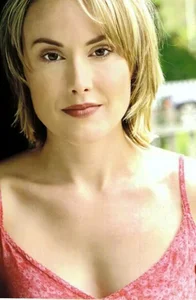 Мередит Луиз Томас