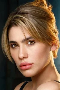 Микаэлла Расселл