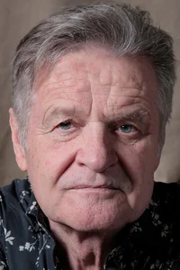 Петер Штраус