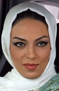 Sara Khoeniha