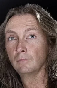 Штефан Арнольд