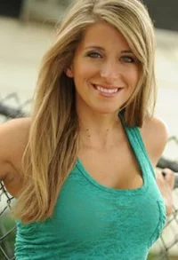 Стефани Сатчик